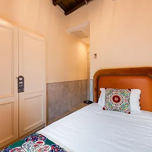 Habitat Monti , Rome Italy