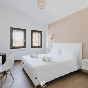 https://hotel-house-adele.in-sardinia.net